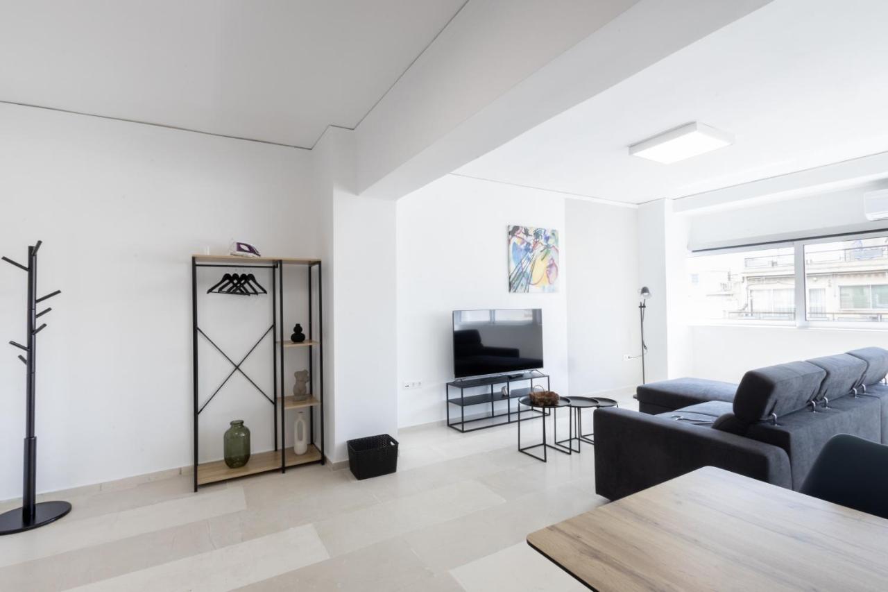Hip And Fun Apt B Афіни Екстер'єр фото